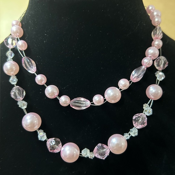 Pink Beaded Necklace - Picture 4 of 4